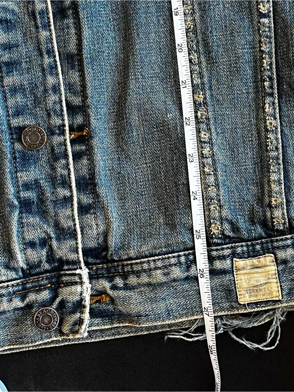 Abercrombie & Fitch Men’s Vintage Wash Denim Jacket - Picture 9 of 10